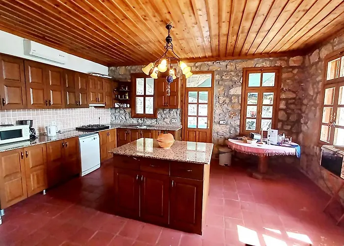 Vila With Sea Views In Faralya Fethiye