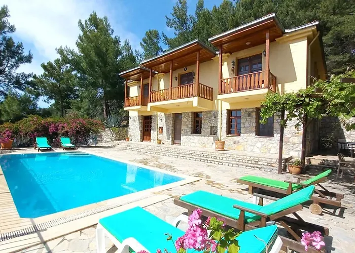 Вилла With Sea Views In Faralya Фетхие